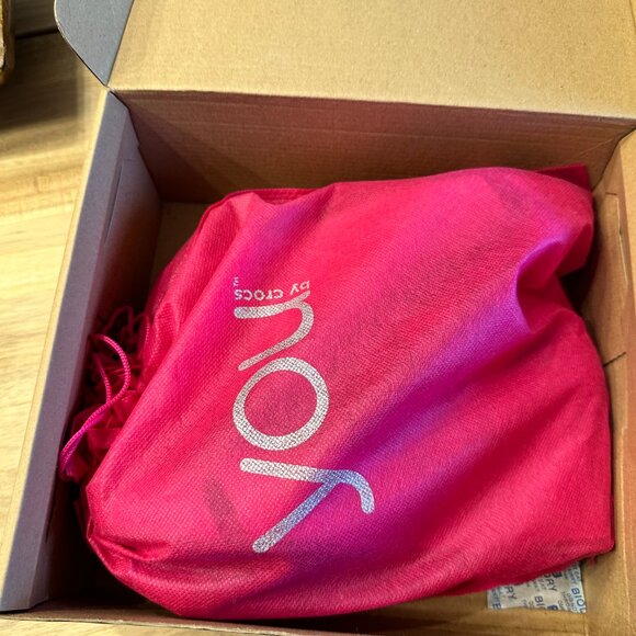 Women's Tan Wedges - Picture 4 of 4